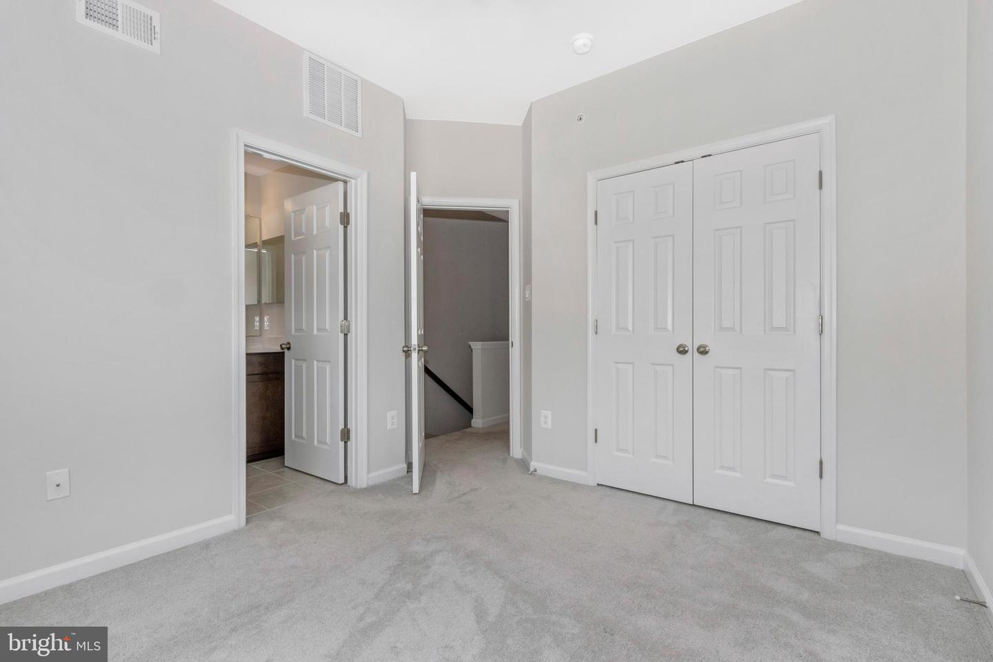 7109 Rowlock Aly Property Photo 13