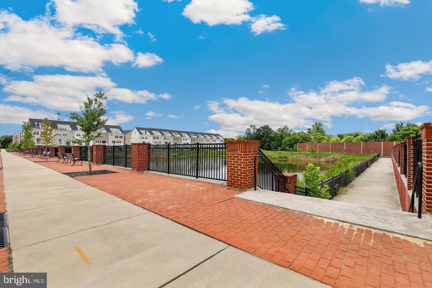 7109 Rowlock Aly Property Photo 32