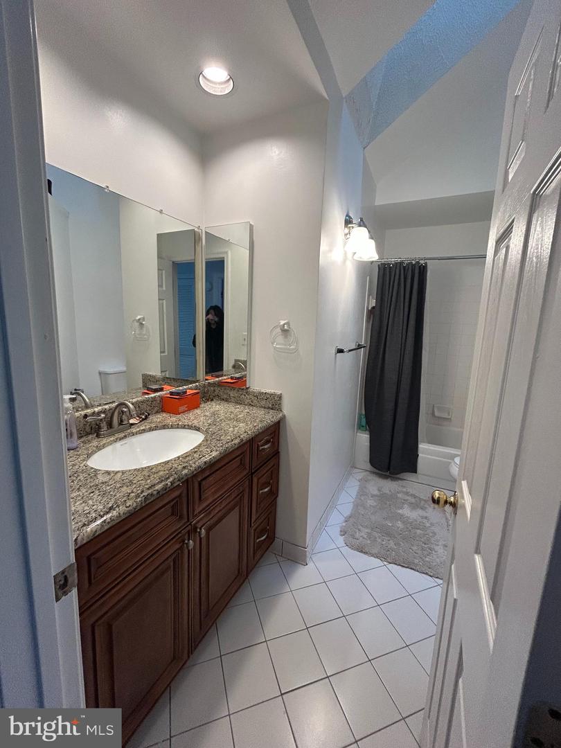 7902 Bayshore Dr #32 Property Photo 19