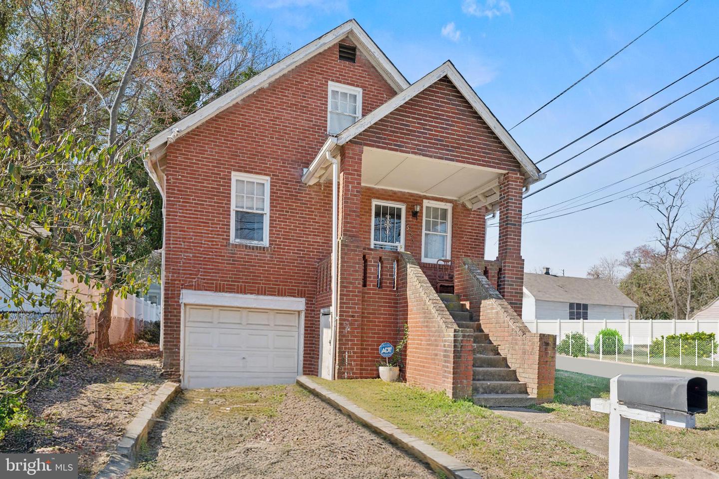 5025 Fable St Property Photo 1