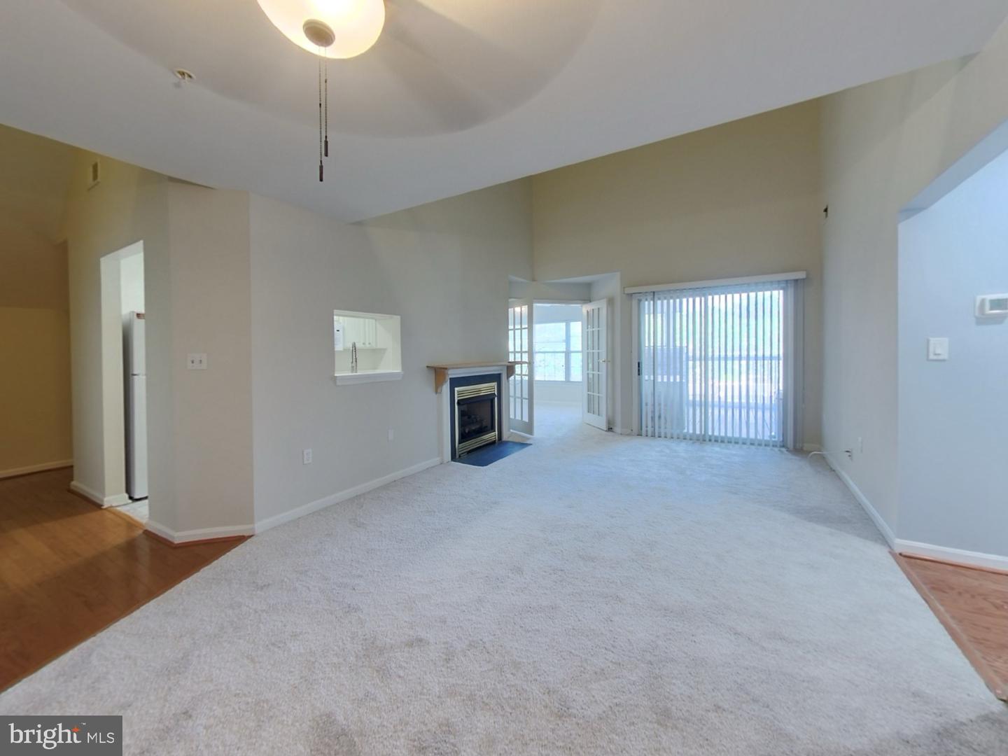 6600 Lake Park Dr #2e Property Photo 1