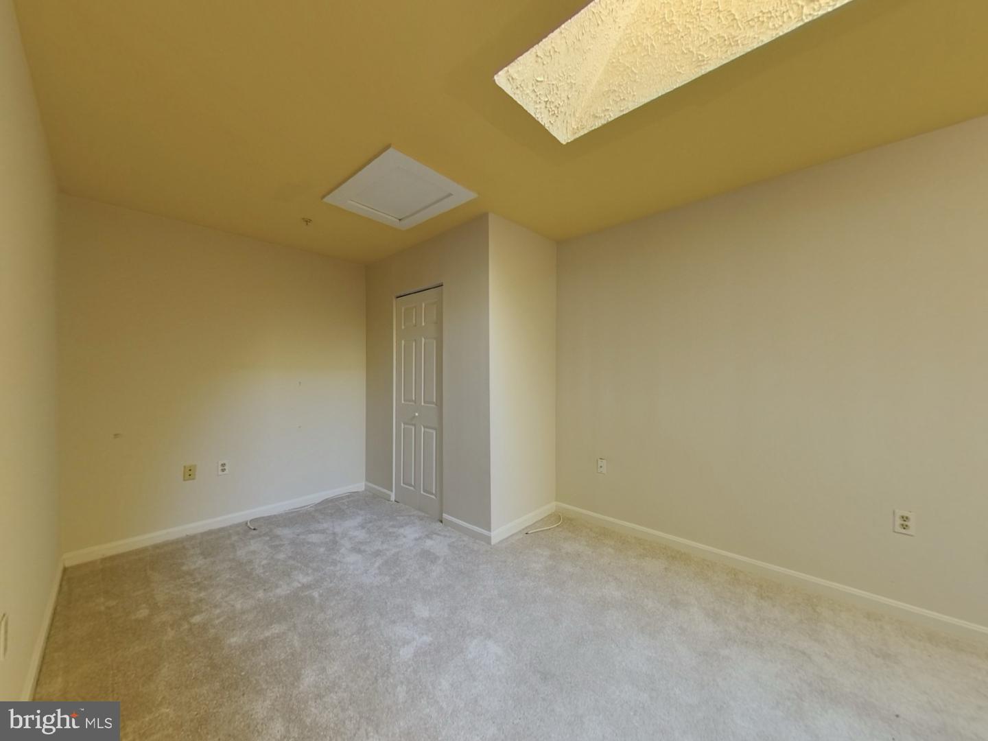 6600 Lake Park Dr #2e Property Photo 11