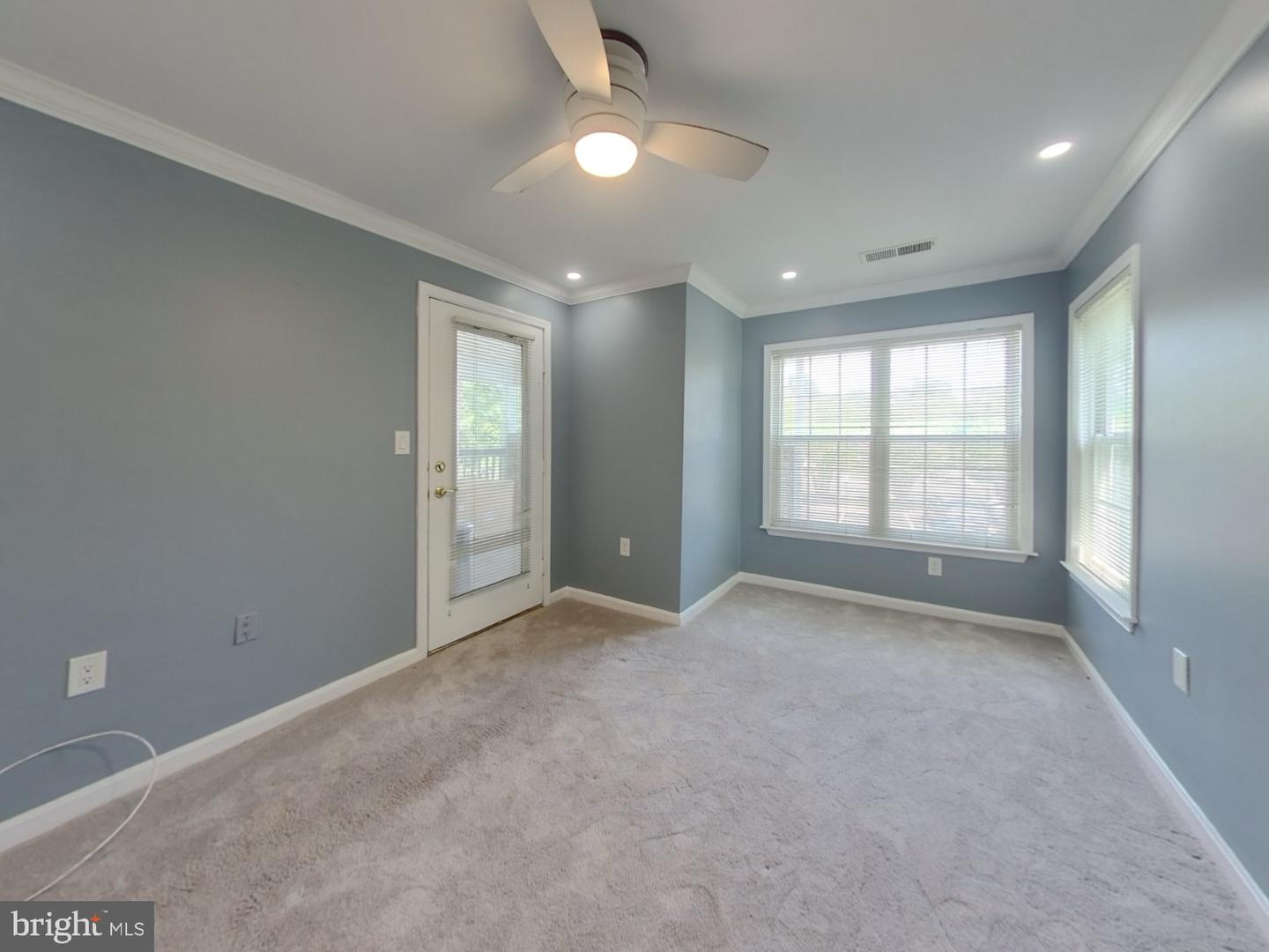 6600 Lake Park Dr #2e Property Photo 12