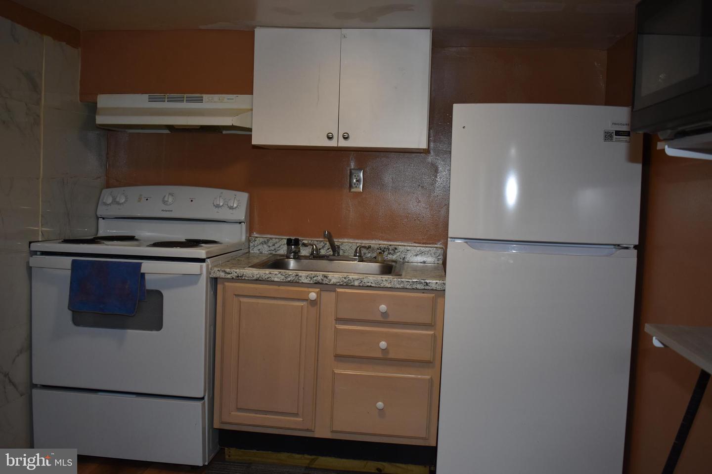6102 Ruatan Property Photo 31