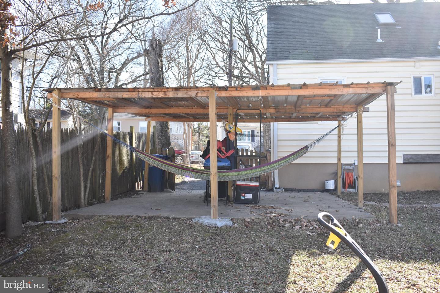 6102 Ruatan Property Photo 38
