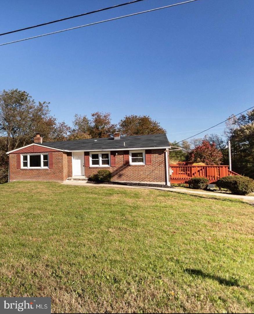 21310 Aquasco Rd Property Photo