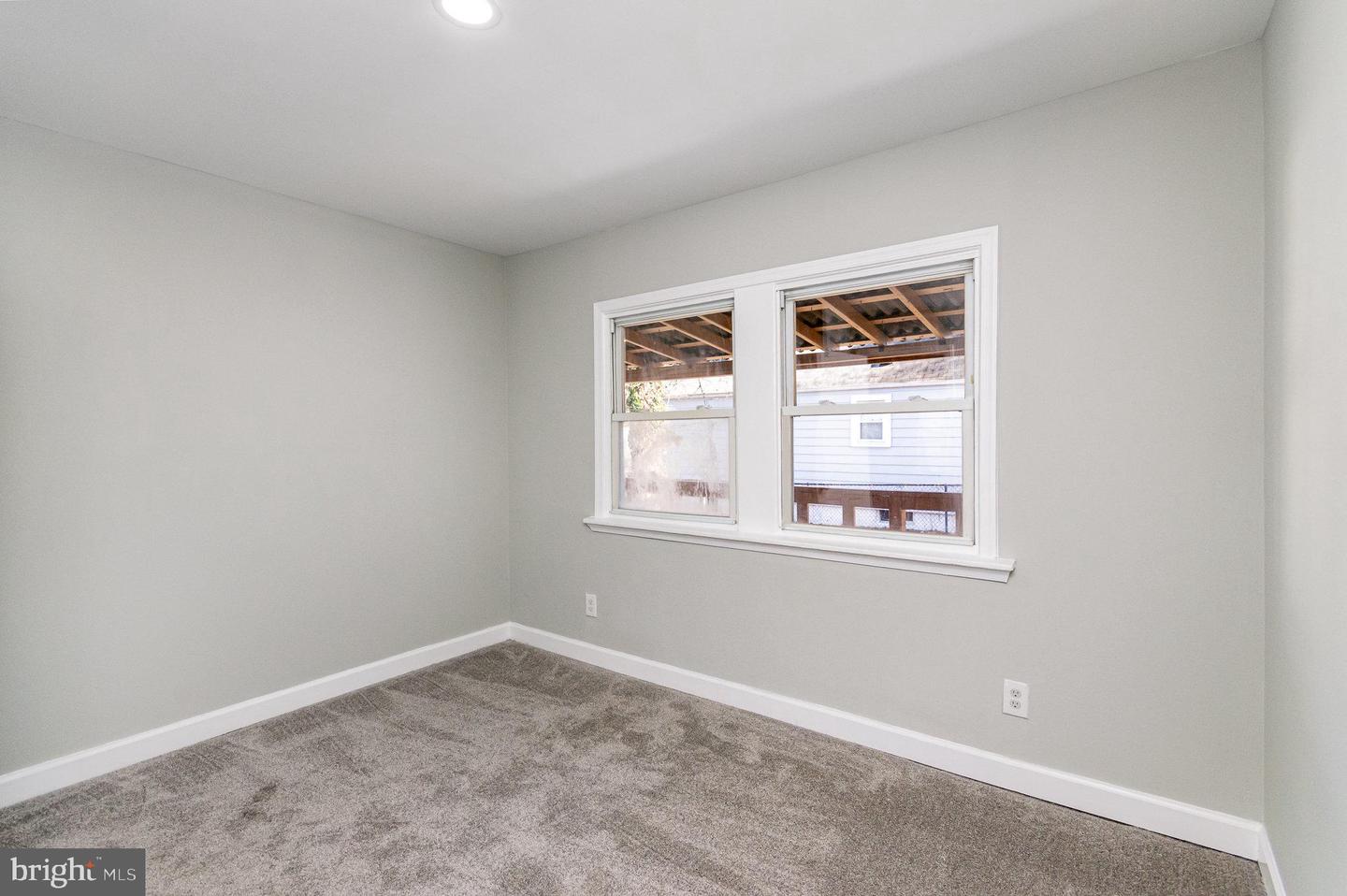 4805 Gunther St Property Photo 8