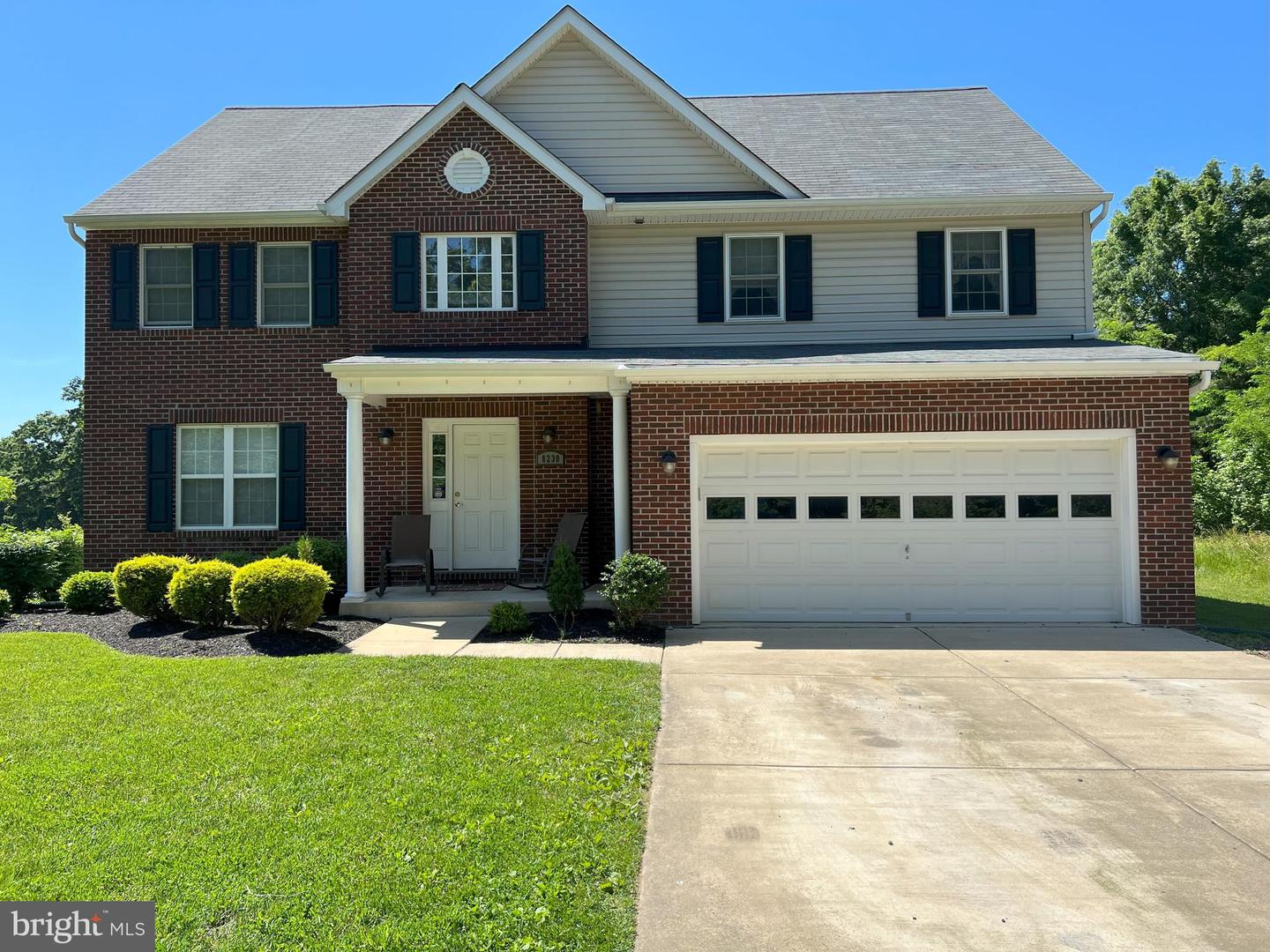 8230 Dyson Rd Property Photo