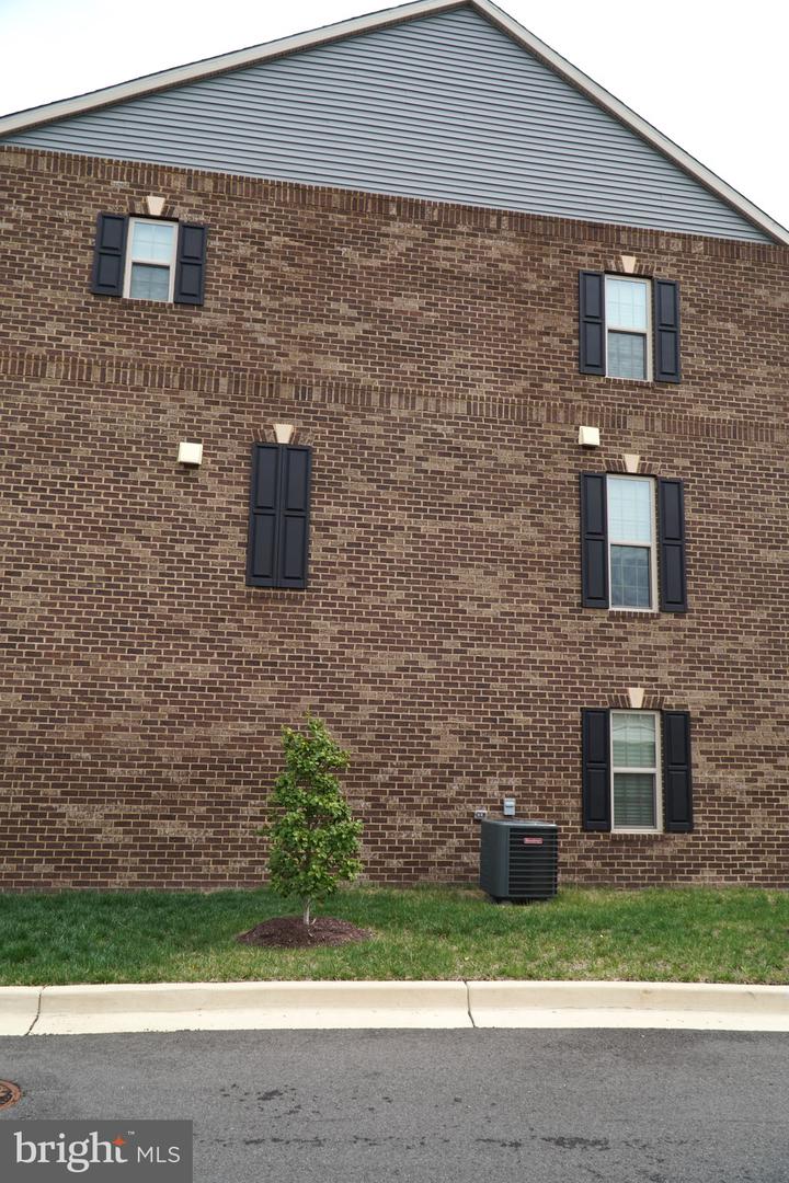 14717 Mattawoman Dr Property Photo 2