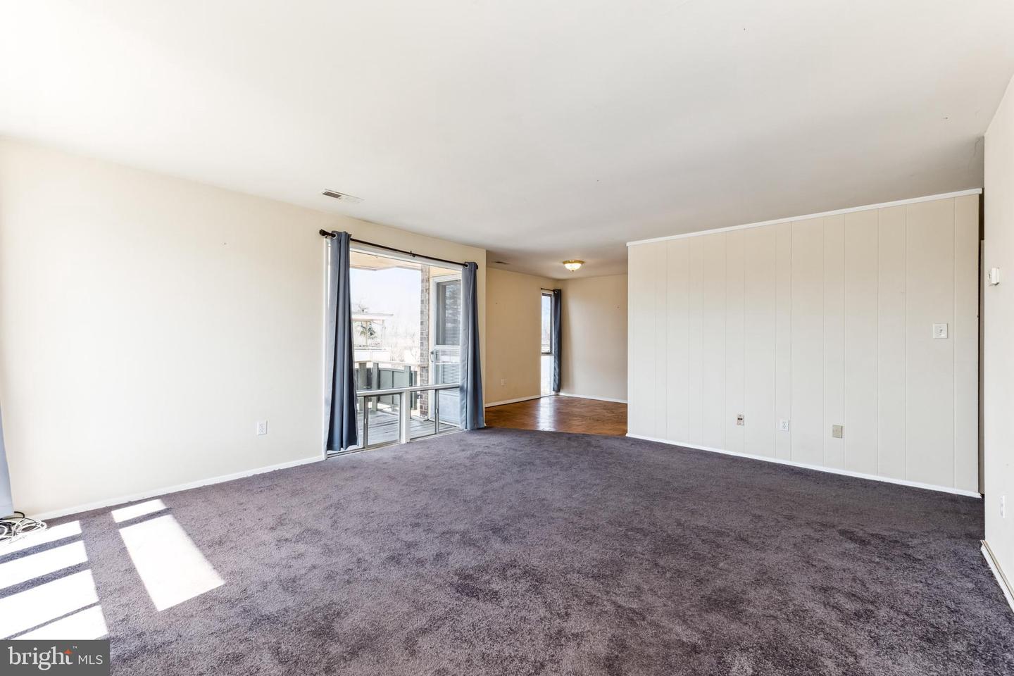 7208 Donnell Pl #d Property Photo 7