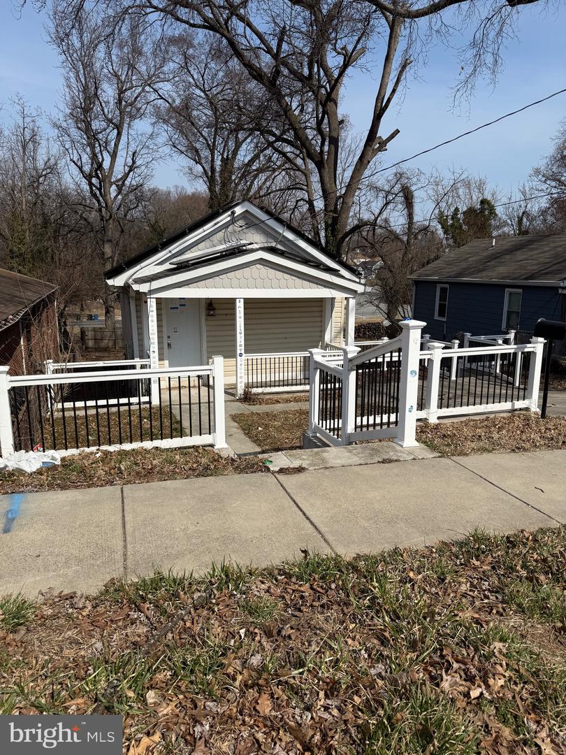 4818 Deanwood Dr Property Photo