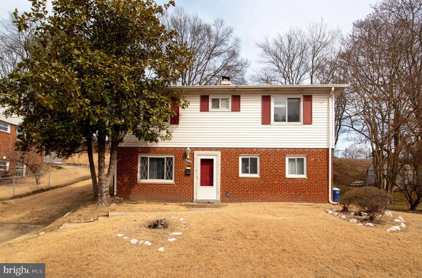6909 Furman Pkwy Property Photo