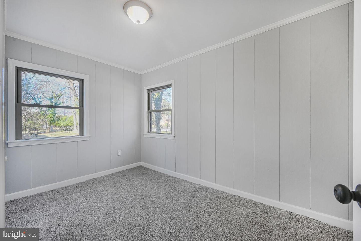 2909 Powder Mill Property Photo 8