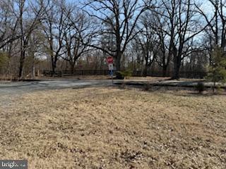 11404 Robert Crain Hwy Property Photo 15