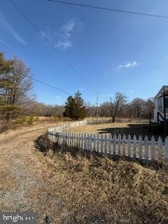 11404 Robert Crain Hwy Property Photo 21