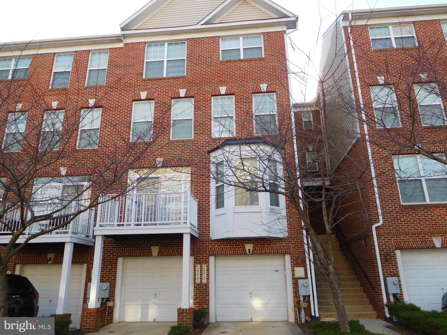 2825 Forest Run Dr #b Property Photo