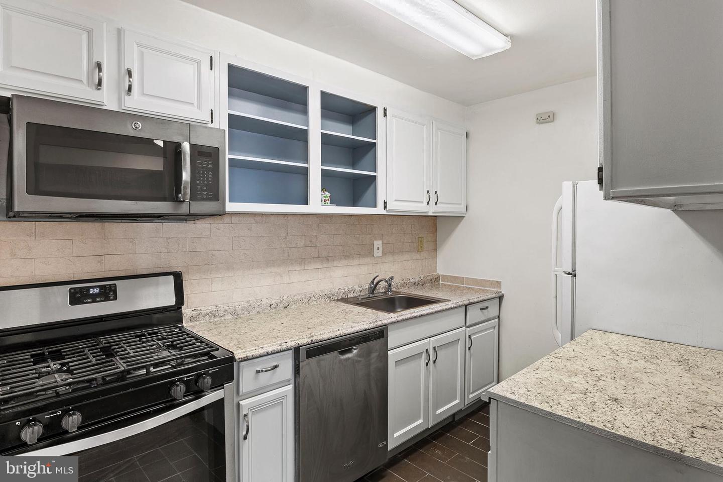 5538 Karen Elaine Dr #1627 Property Photo 8