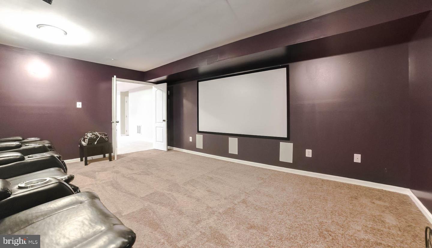 7203 Purple Ash Ct Property Photo 22