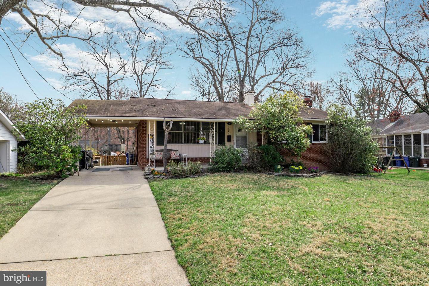 7403 Baylor Ave Property Photo