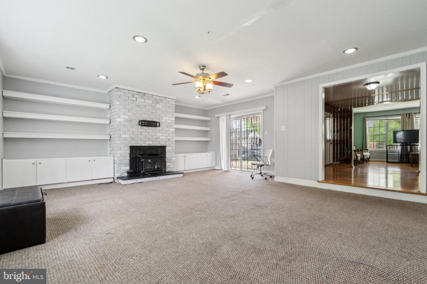 610 Millwoof Dr Property Photo 16