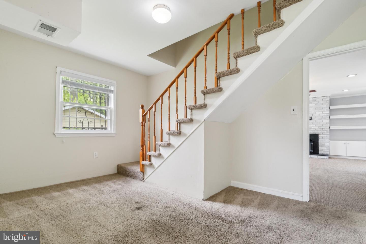 610 Millwoof Dr Property Photo 19