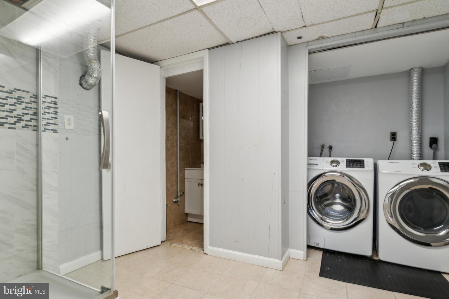 610 Millwoof Dr Property Photo 30