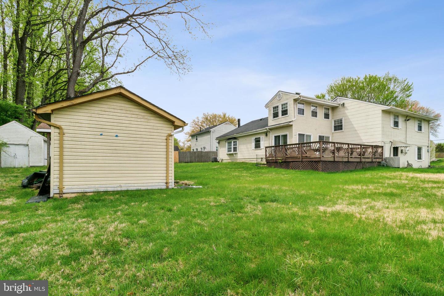 610 Millwoof Dr Property Photo 37