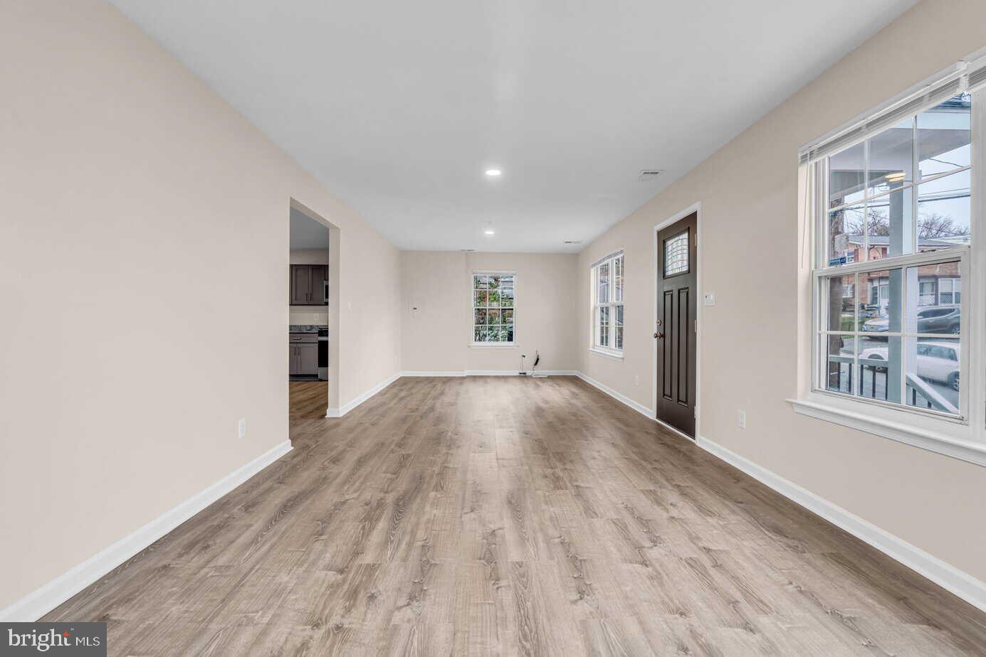 1106 Elfin Ave Property Photo 3