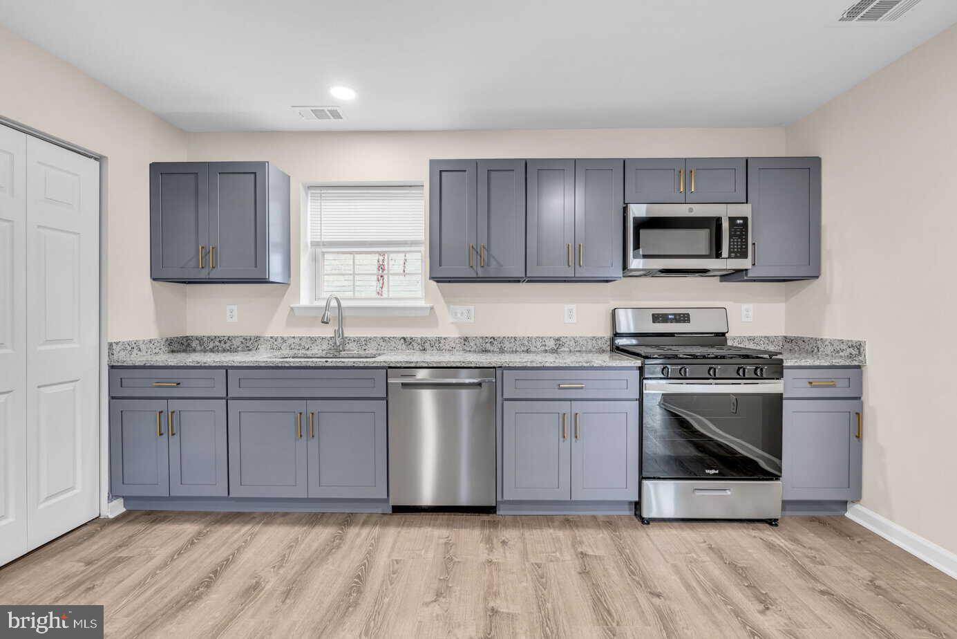 1106 Elfin Ave Property Photo 8