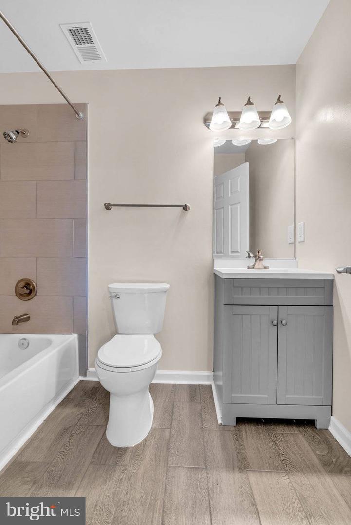 1106 Elfin Ave Property Photo 25