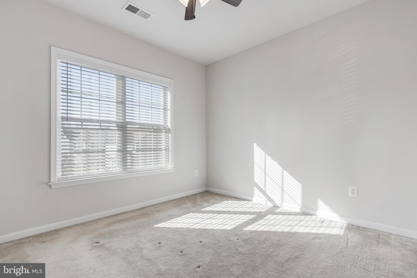 4702 Thoroughbred Dr Property Photo 26