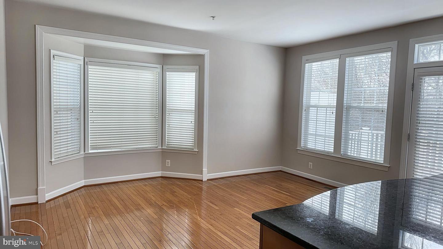 14719 Argos Pl Property Photo 8
