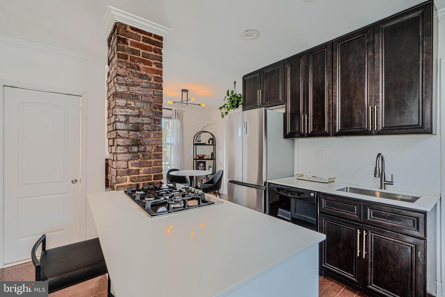 3805 Parkwood St Property Photo 11