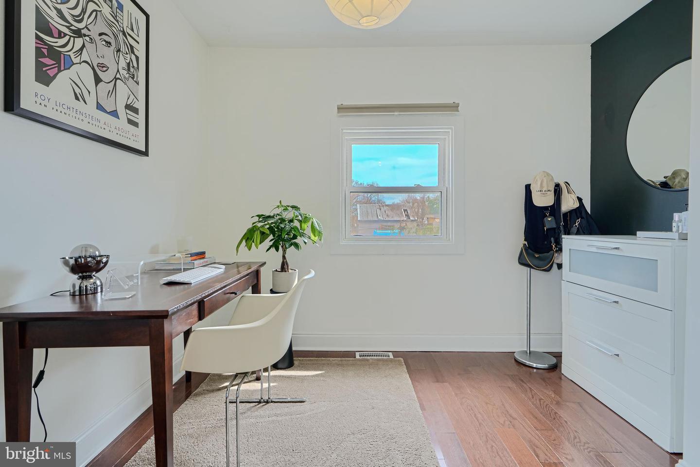 3805 Parkwood St Property Photo 17