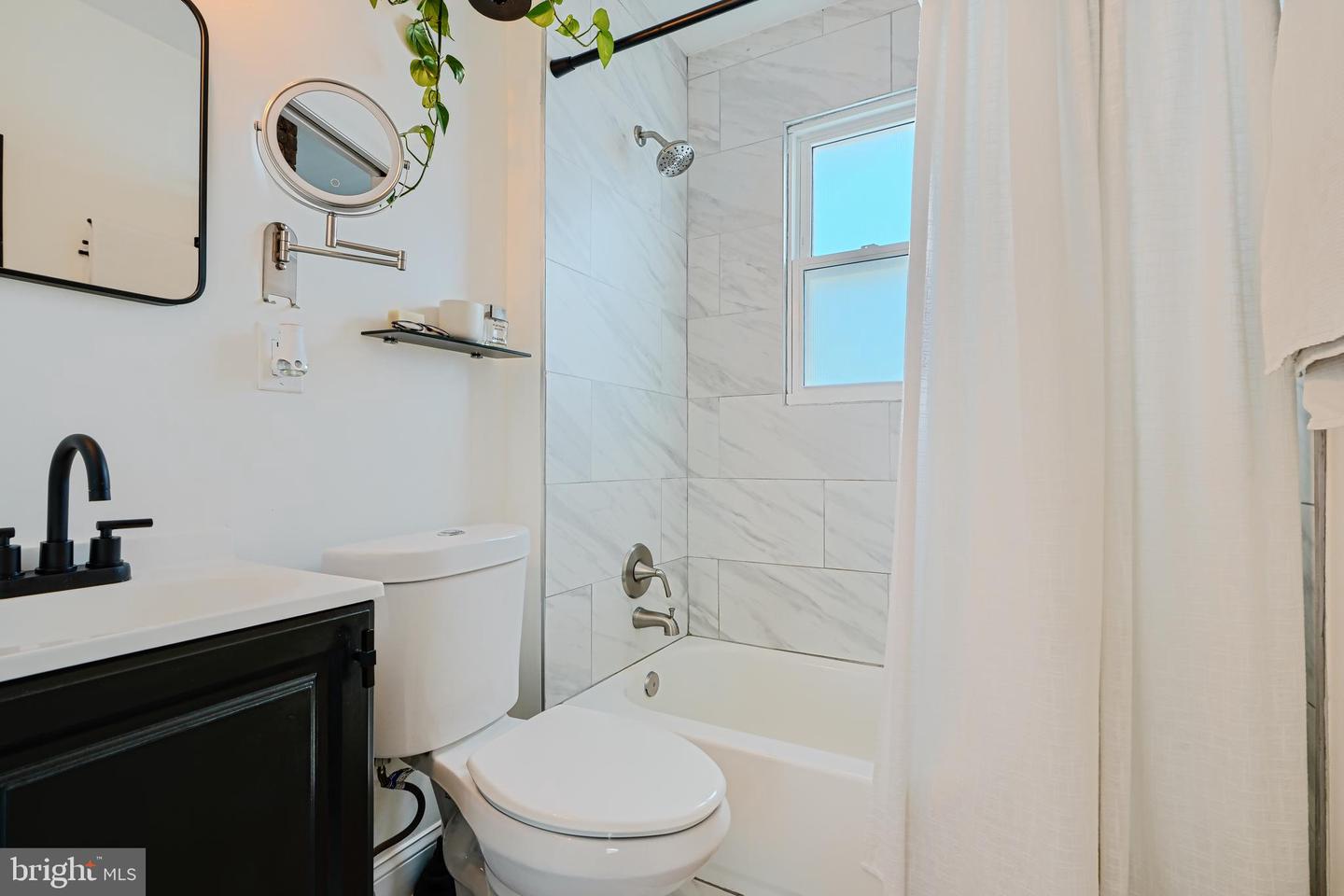 3805 Parkwood St Property Photo 23