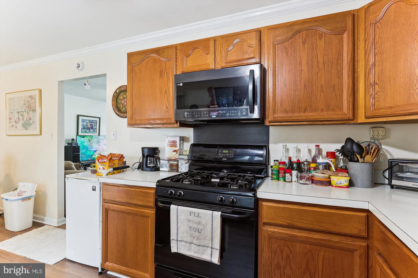 10406 Basel Dr Property Photo 9