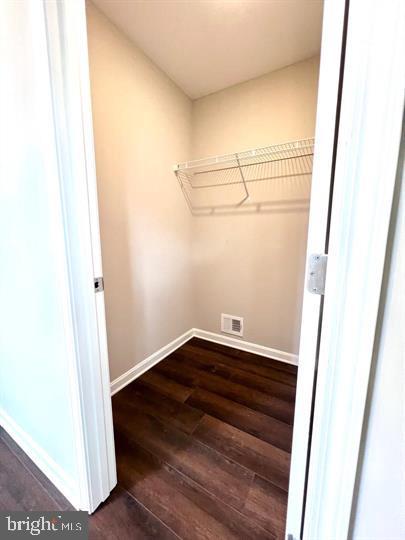 2105 Ruatan St Property Photo 7