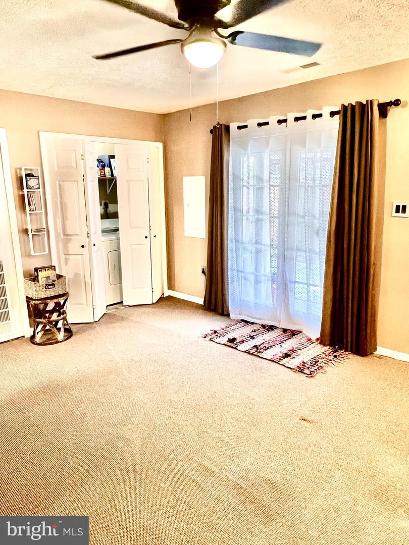 9018 Lake Largo Dr Property Photo 5