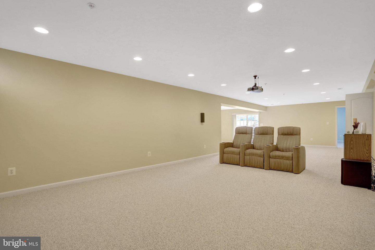 206 Garden Gate Ln Property Photo 65