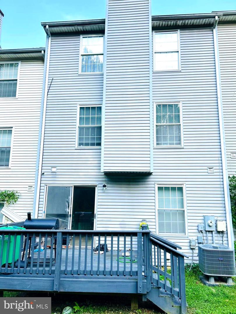 6015 Glen Rock Ave Property Photo 17