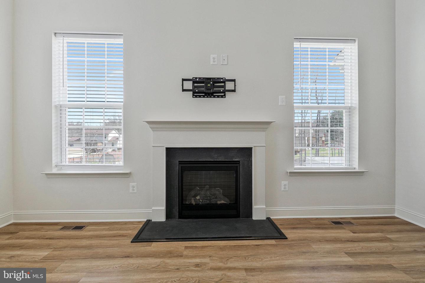 9206 Rama Ct Property Photo 27