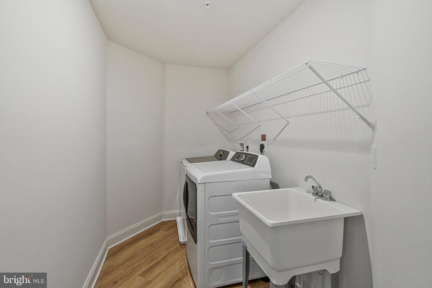 9206 Rama Ct Property Photo 30