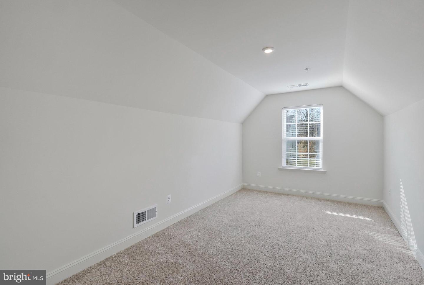 9206 Rama Ct Property Photo 39