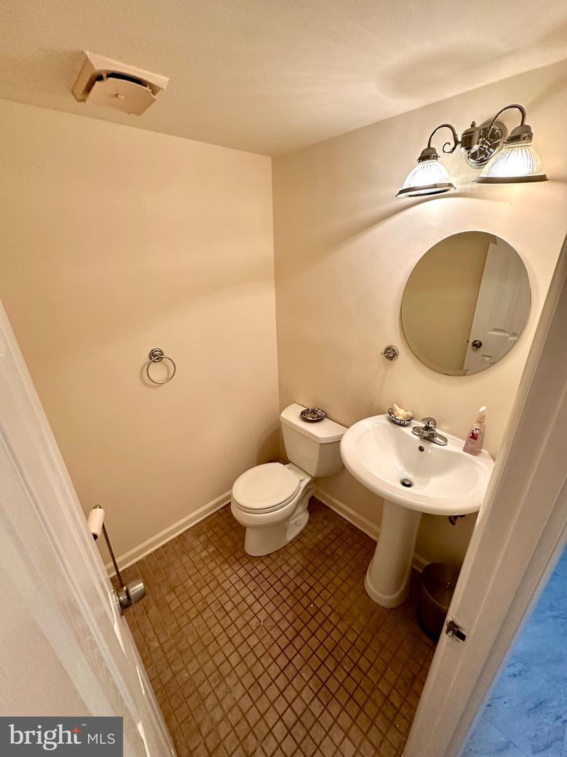 8115 Bird Ln Property Photo 11
