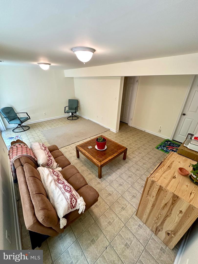 8115 Bird Ln Property Photo 32