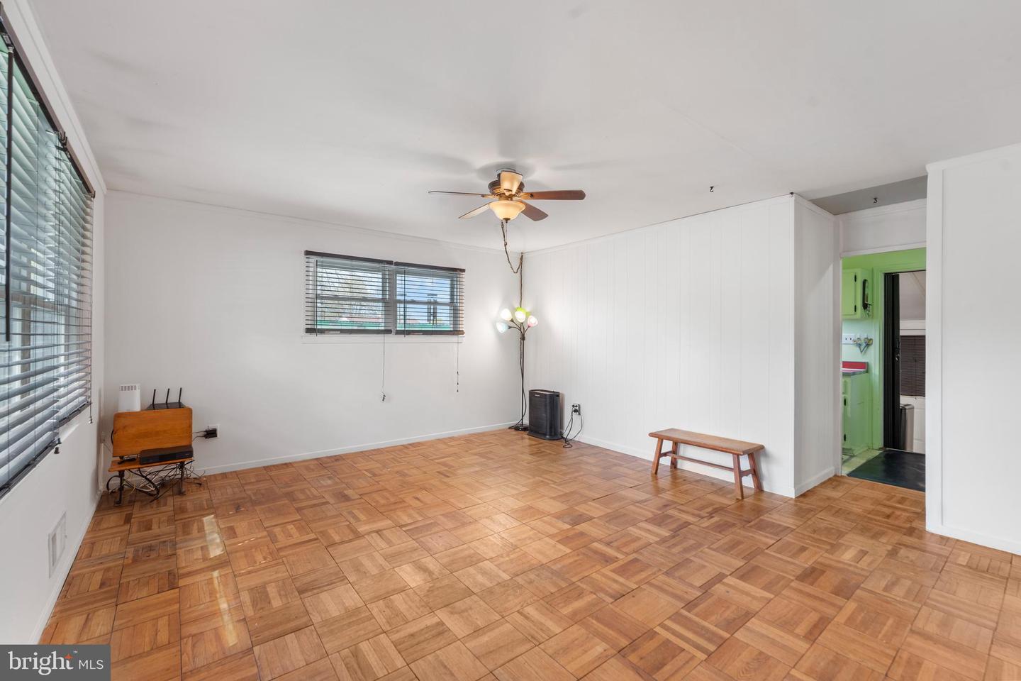 1018 5th St Property Photo 5