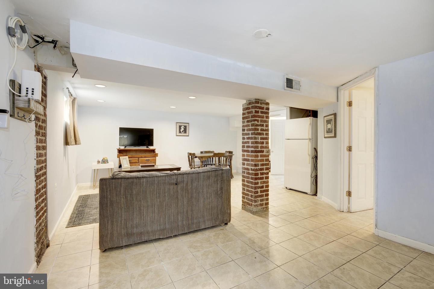6417 Knollbrook Dr Property Photo 16