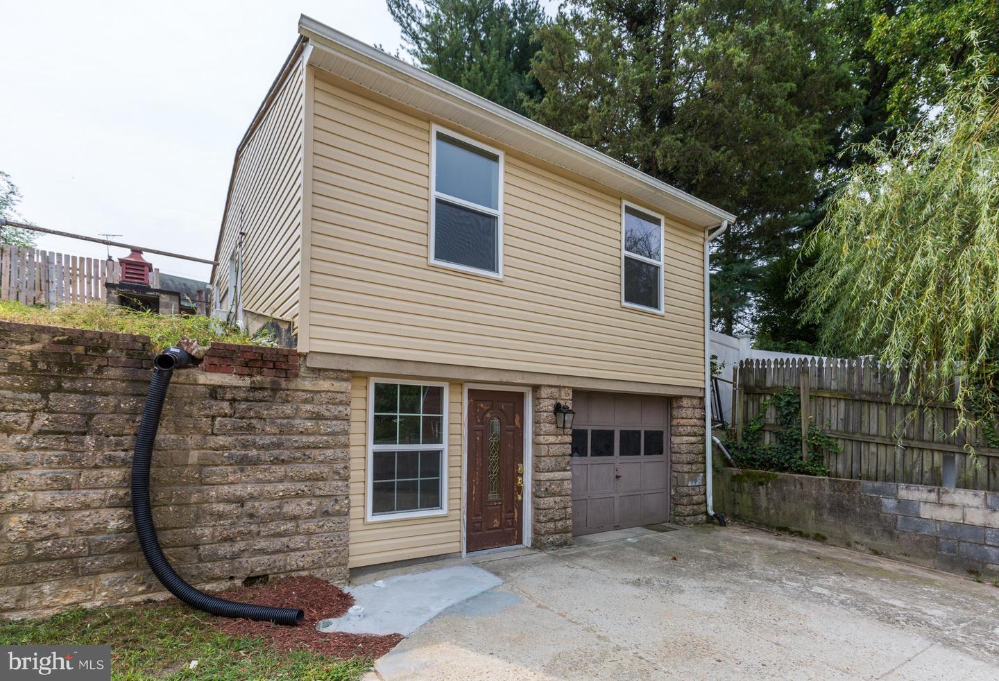 6417 Knollbrook Dr Property Photo 28