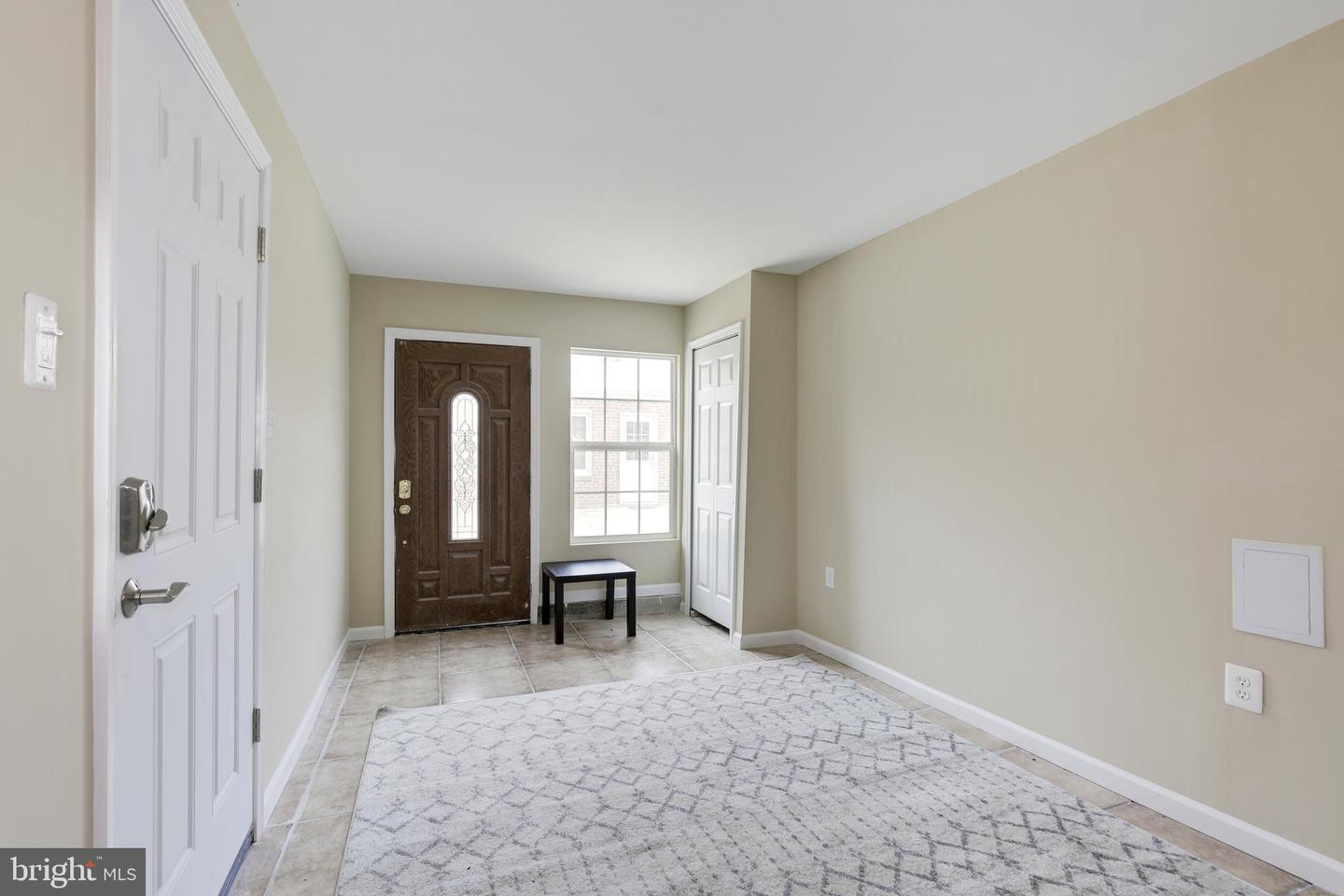 6417 Knollbrook Dr Property Photo 29
