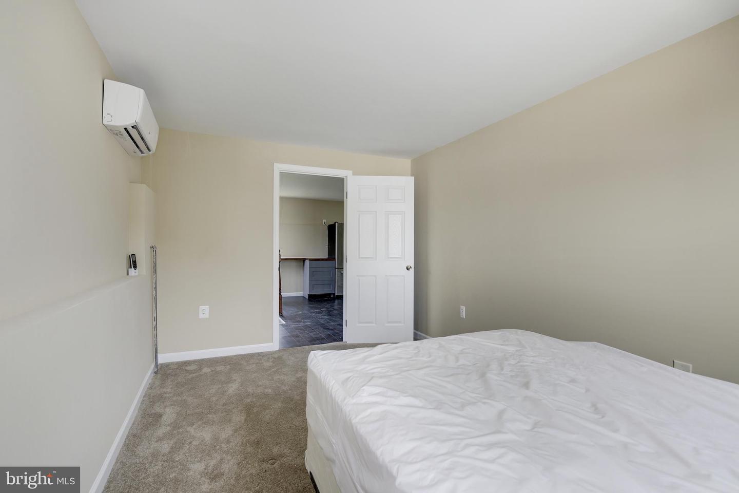 6417 Knollbrook Dr Property Photo 34